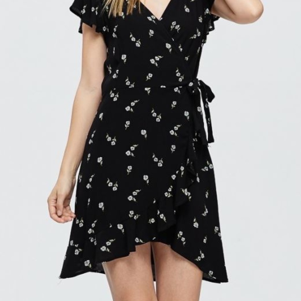 Wrapped & Ruffled Dress - Picture 2 of 3